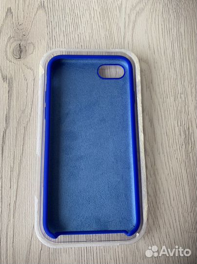 Чехол на iPhone 7