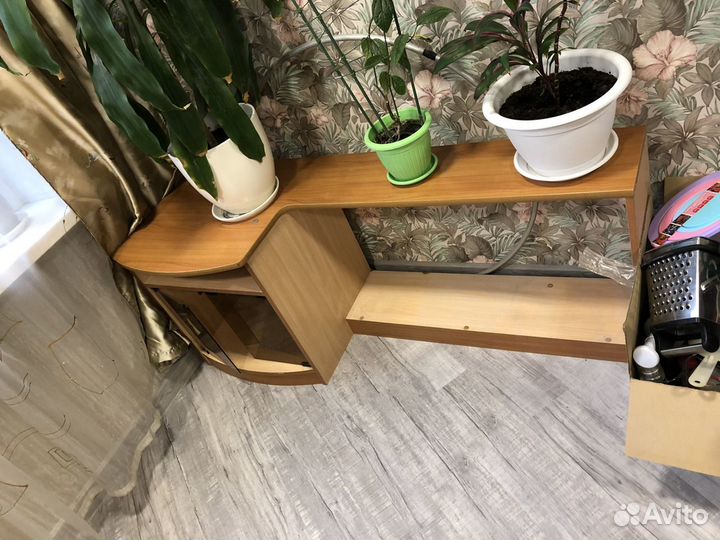 Тумба под тв