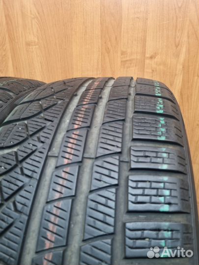 Pirelli P Zero Winter 245/45 R18