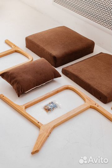 Кресло для гостиной