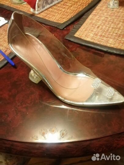 Туфли прозрачные на прозрачном каблуке