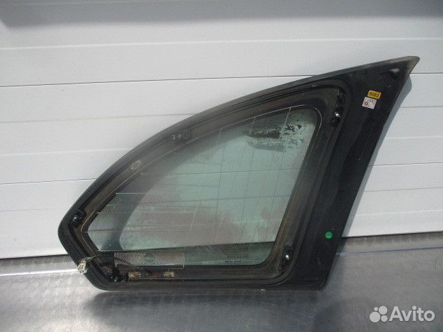 Стекло кузовное глухое левое Chevrolet Captiva