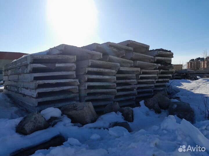 Кирпич красный бу плиты.перемычки и т.д