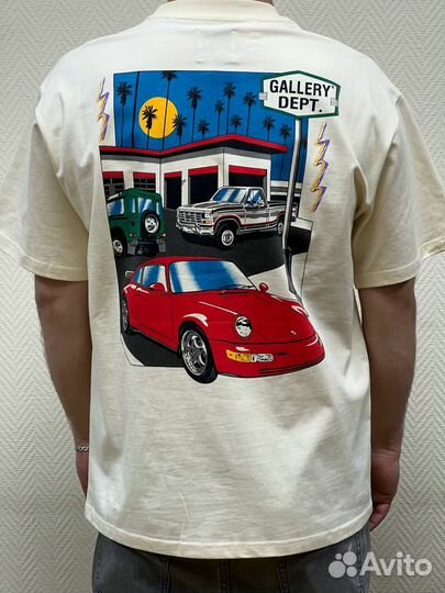 Футболка Gallery Dept