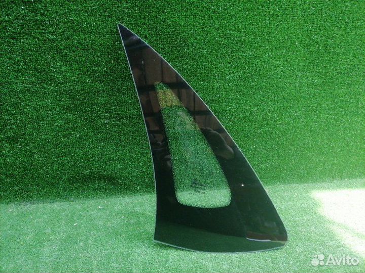 Стекло двери (форточка) заднее левое LADA Granta