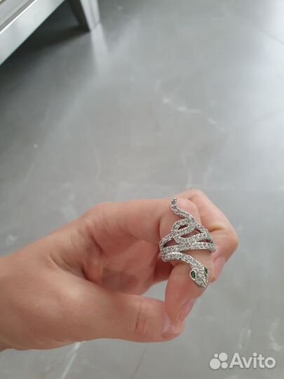 Bvlgari кольцо