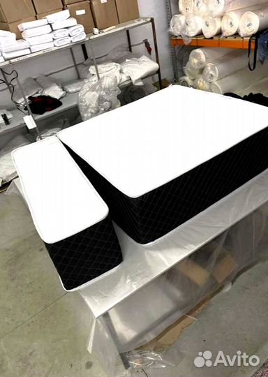 Матрас двухспальный жесткий