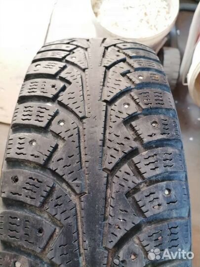 Nokian Tyres Hakkapeliitta 5 185/65 R15 92T