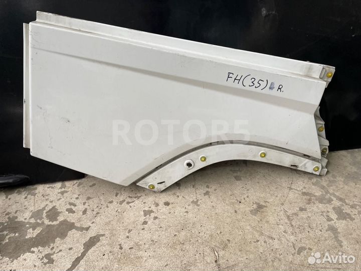 Крыло кабины правое Volvo FH 3 2015 82180201