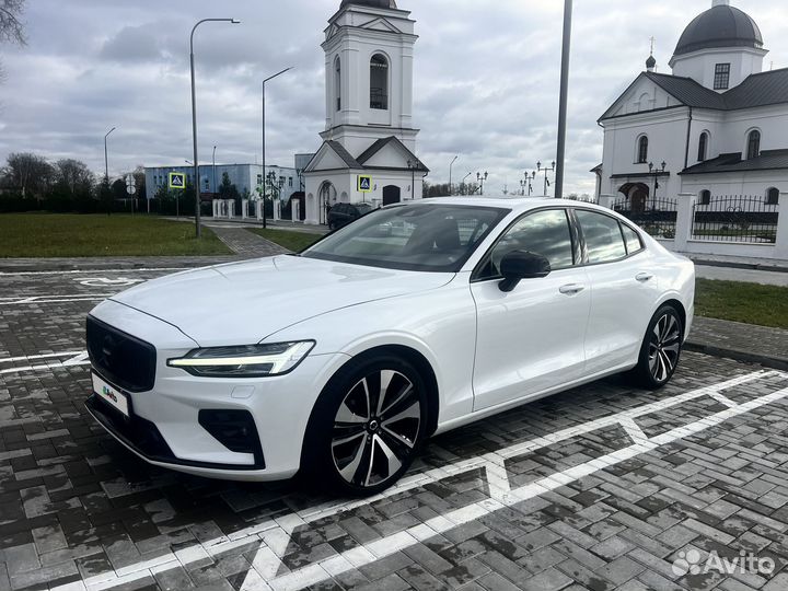 Volvo S60 2.0 AT, 2021, 10 500 км