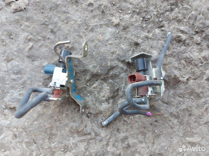 Вакуумный клапан Toyota Fortuner внедорожник 2.8