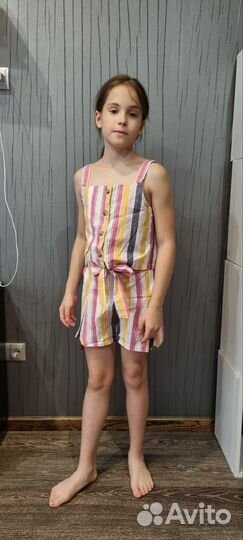 Платья, костюмы на девочку 8-10лет