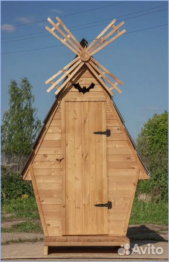 Уличный туалет деревянный EQC