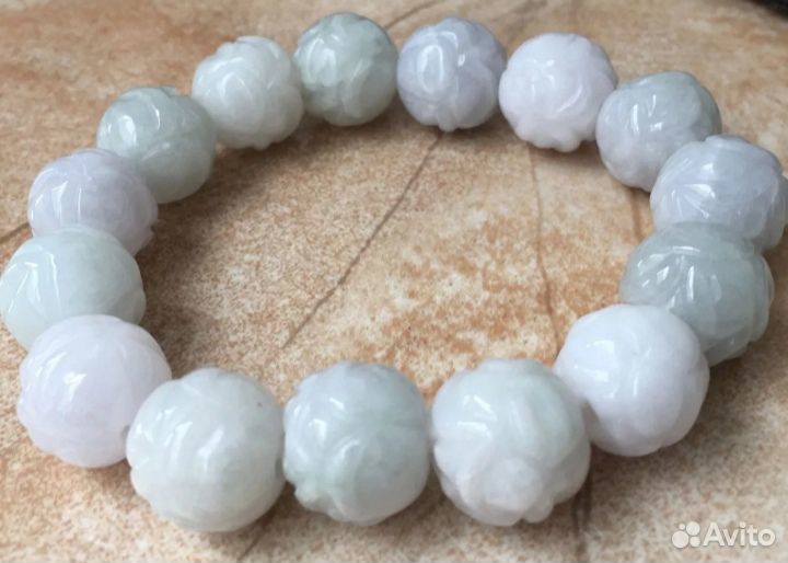 Браслет жадеит. Резьба по камню