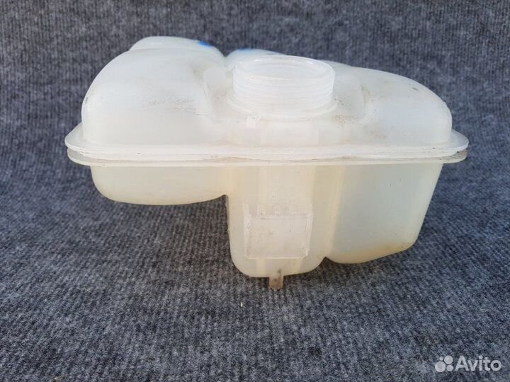 Бачок расширительный Ford Kuga 1.6 ecoboost 2013