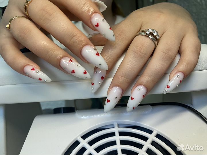 Маникюр и наращивание