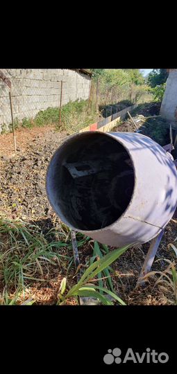 Бетономешалка бу