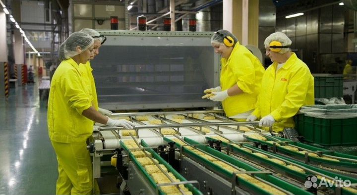 Упаковщик/ца на производство лапши вахта Москва