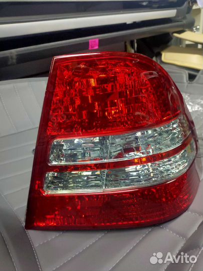 Задний фонарь corolla120