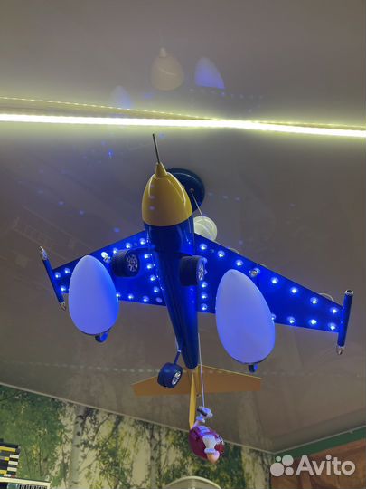 Светильник потолочный светодиодный