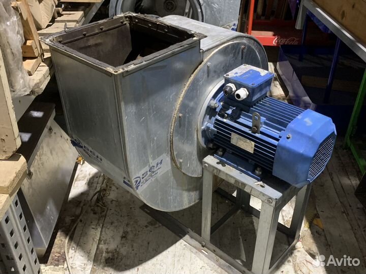 Радиальный вентилятор вц14-46-3.15вк 2.2 Квт