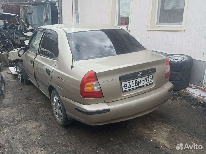 Всё Hyundai Accent