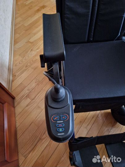 Коляска инвалидная электрическая