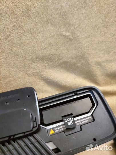 Xbox 360 E - 500Gb+2 джойстика