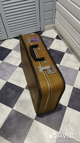 Старый чемодан-сумка из 80х