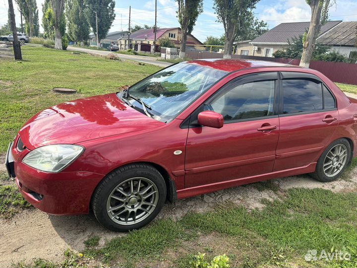 Mitsubishi Lancer 1.6 МТ, 2004, 263 000 км