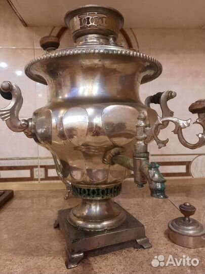Тульский самовар всё в родне