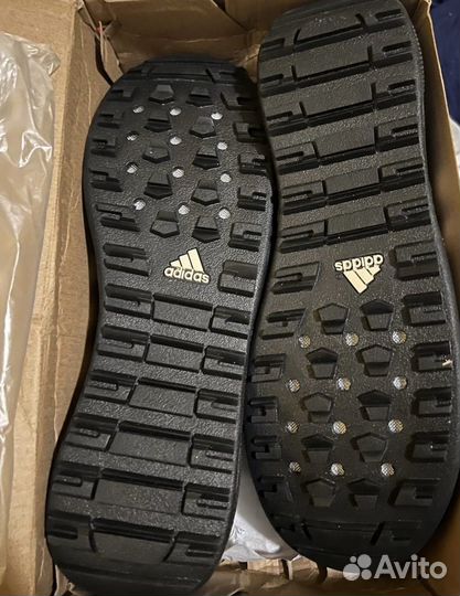 Кроссовки adidas Canvas Boat Shoe