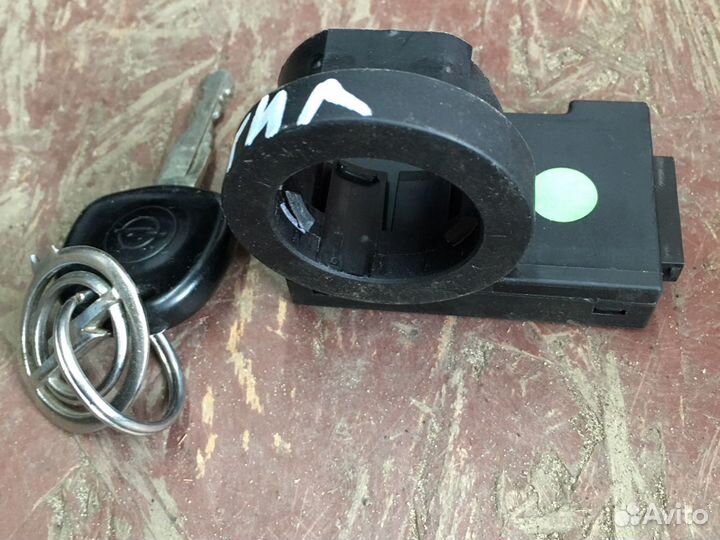 Блок управления иммобилайзера Opel Agila