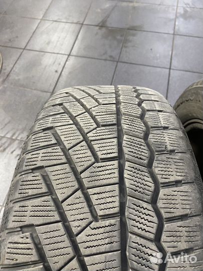 R17 Continental ContiVikingContact 5 225/55, PCD 5x114.3 DIA 70