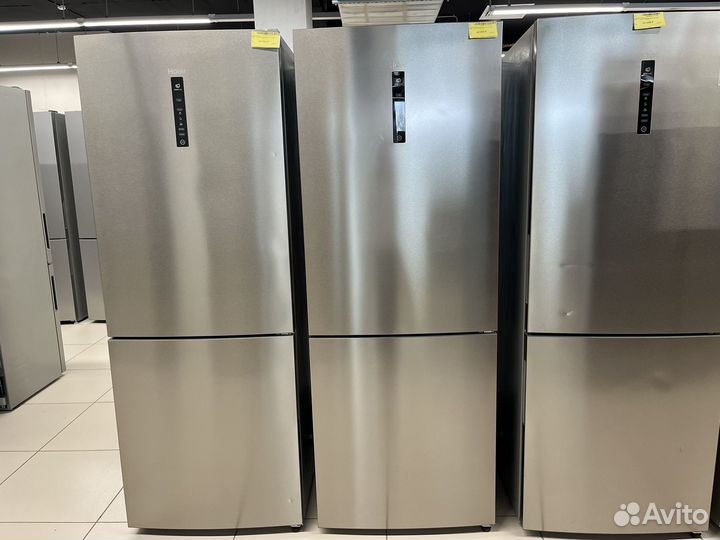 Холодильник-морозильник Haier C4F744CMG