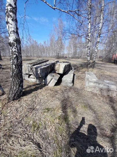 Бетонные блоки бу