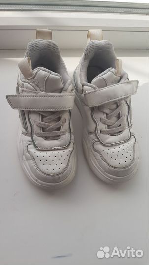 Кроссовки для девочки 29