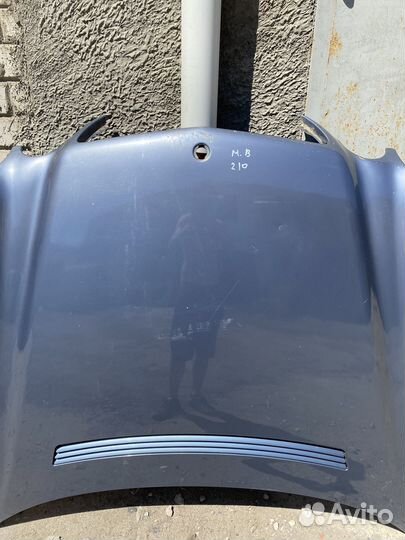 Капот Mercedes W210 рестайлинг