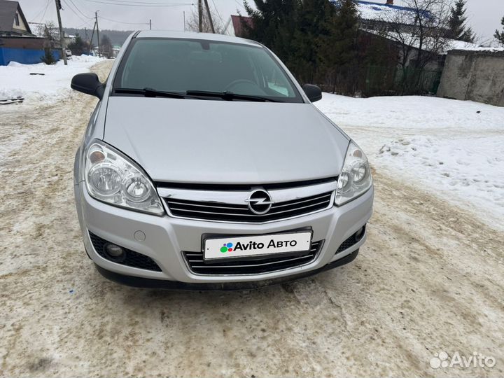 Opel Astra 1.6 МТ, 2011, 229 000 км
