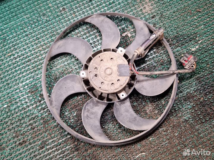 Вентилятор радиатора Opel Vectra B 1.8