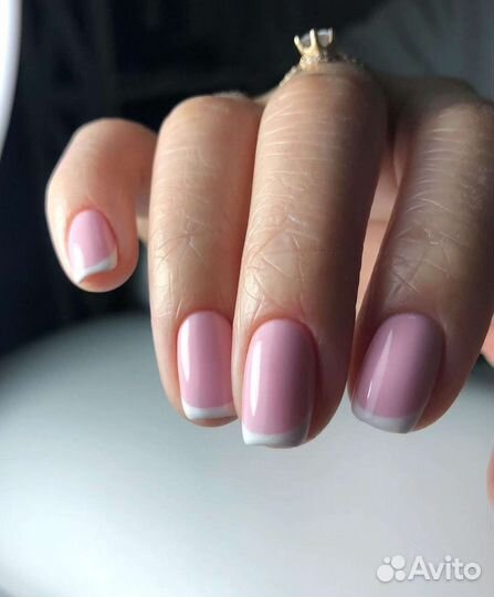 В 4 руки маникюр педикюр, в 6 рук с ресницами