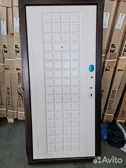 Дверь металлическая Тайгер Трио сотка Филадельфия