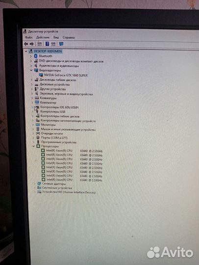 Мощный игровой компьютер с монитором