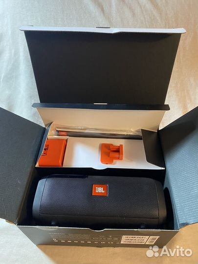 Колонка JBL tuner FM