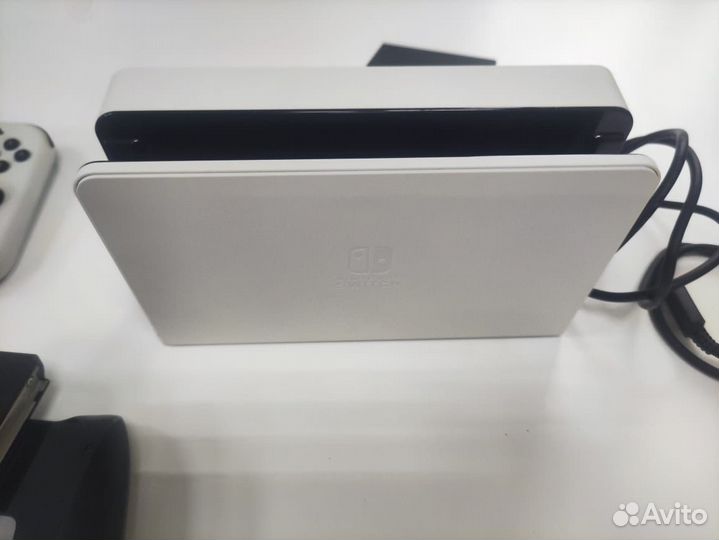 Nintendo switch oled 64 гб