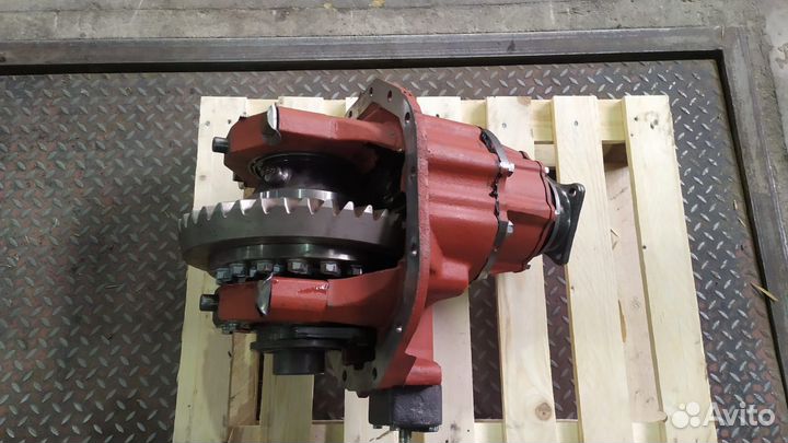 Редуктор заднего моста (38х11) 4370-2402010-001У1