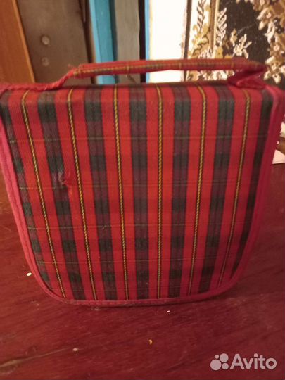 Футляр для сд дисков с дисками