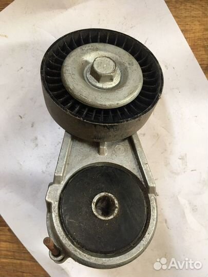 Натяжитель ремня Astra G