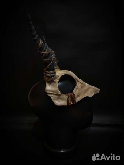 Маска шаманский череп