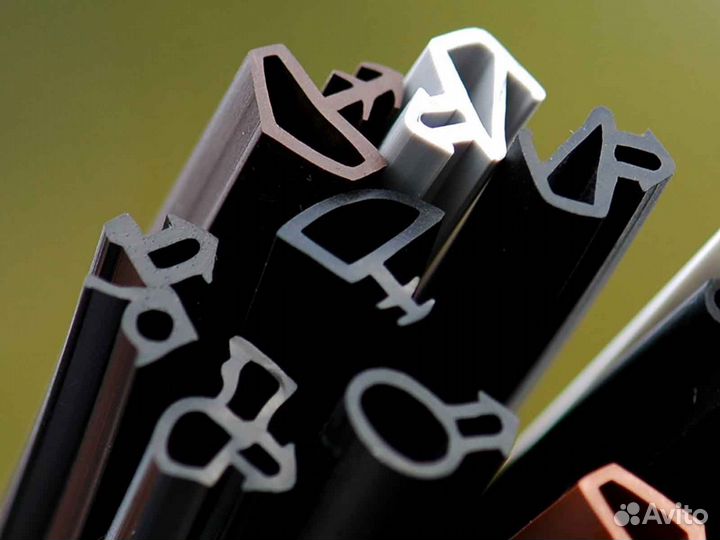 Уплотнитель Rehau RAL57458